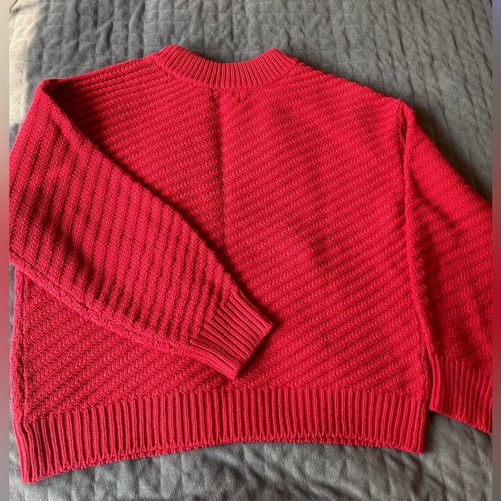 SOLD!! NWOT Red knit sweater